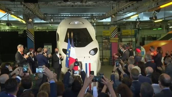 TGV odhalila nový rychlovlak